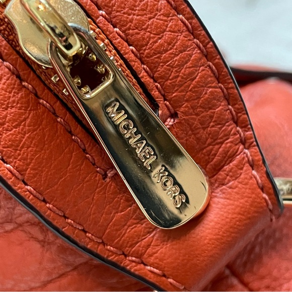 MICHAEL KORS Orange Gold Logo Pebbled Leather Handbag / Bag / Purse - Picture 2 of 12